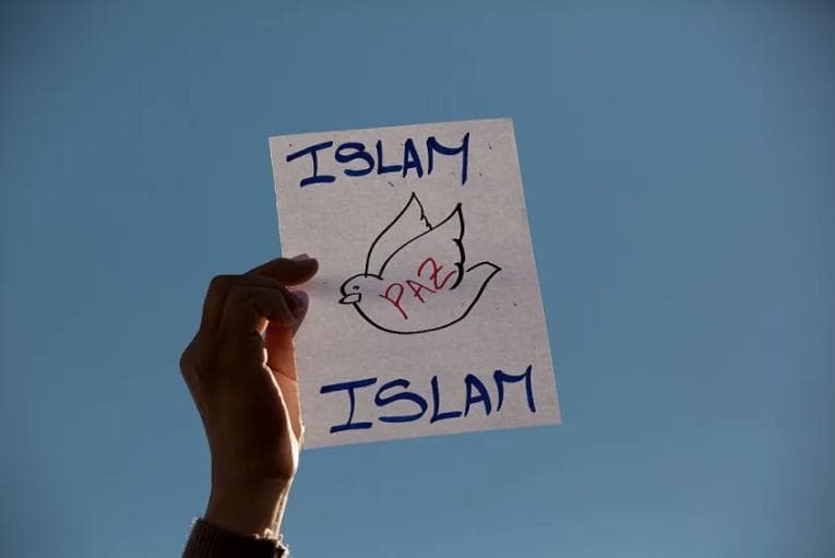 Islam - Peace sign