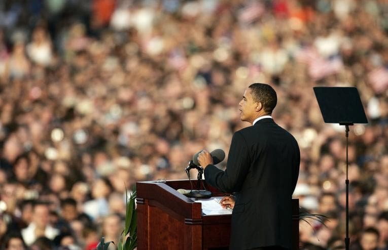 Obama gives a speech on the election trail