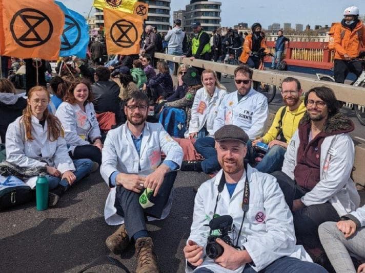 XR activists sat on Vauxhall Bridge