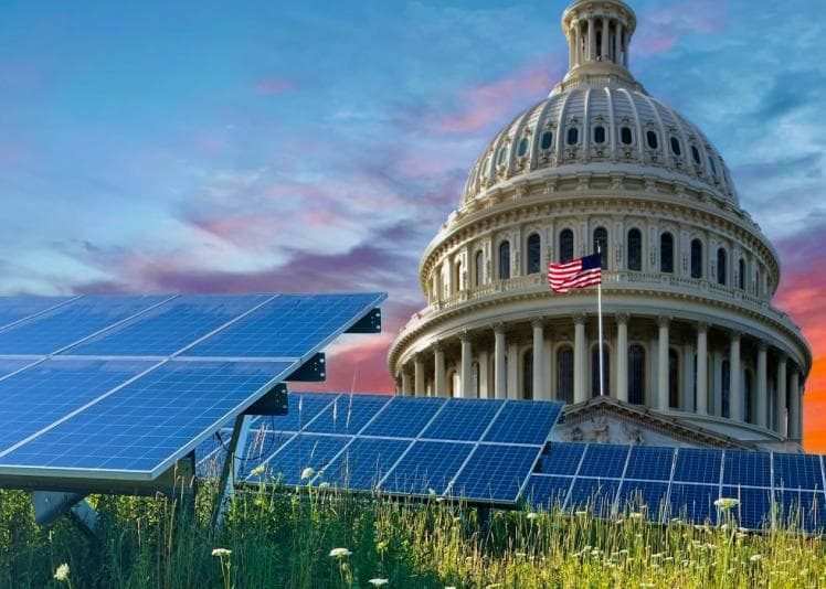 Solar panels in front of the Capitol, Washington DC